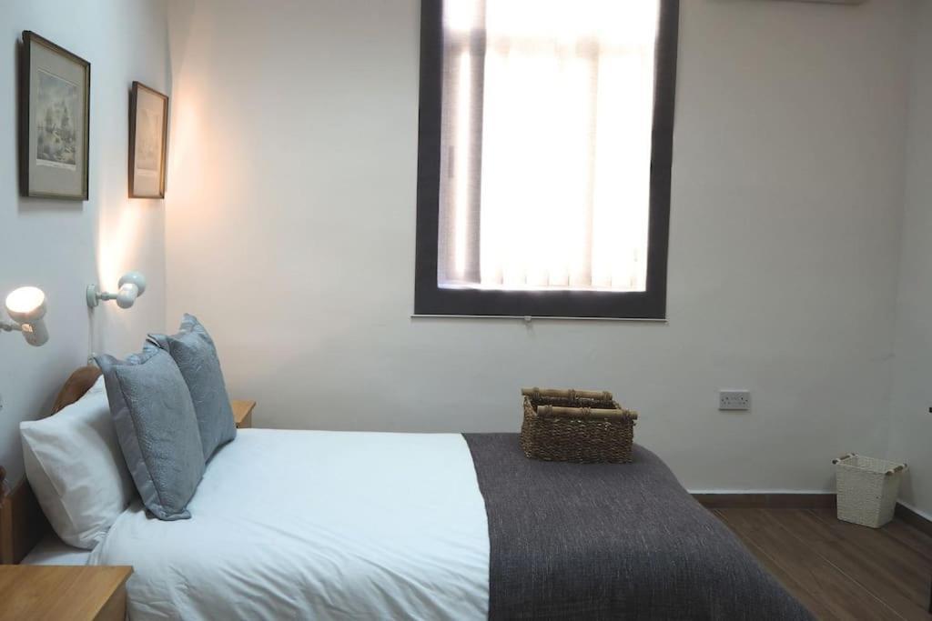 Contemporary Centre Apartament