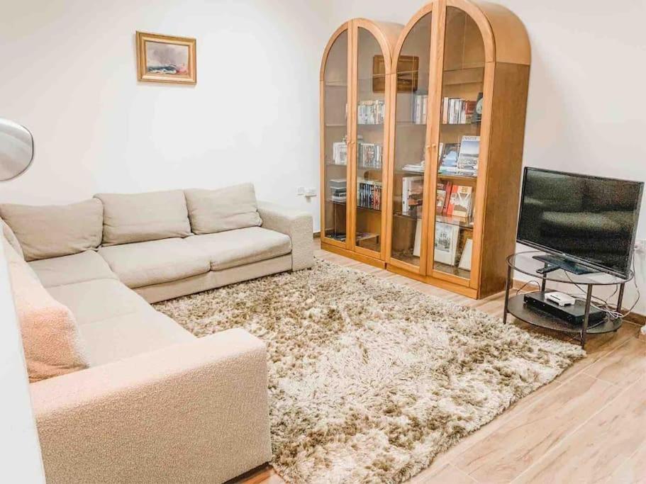 Apartament Contemporary Centre